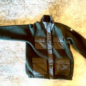 Vuori Utility Sherpa Jacket